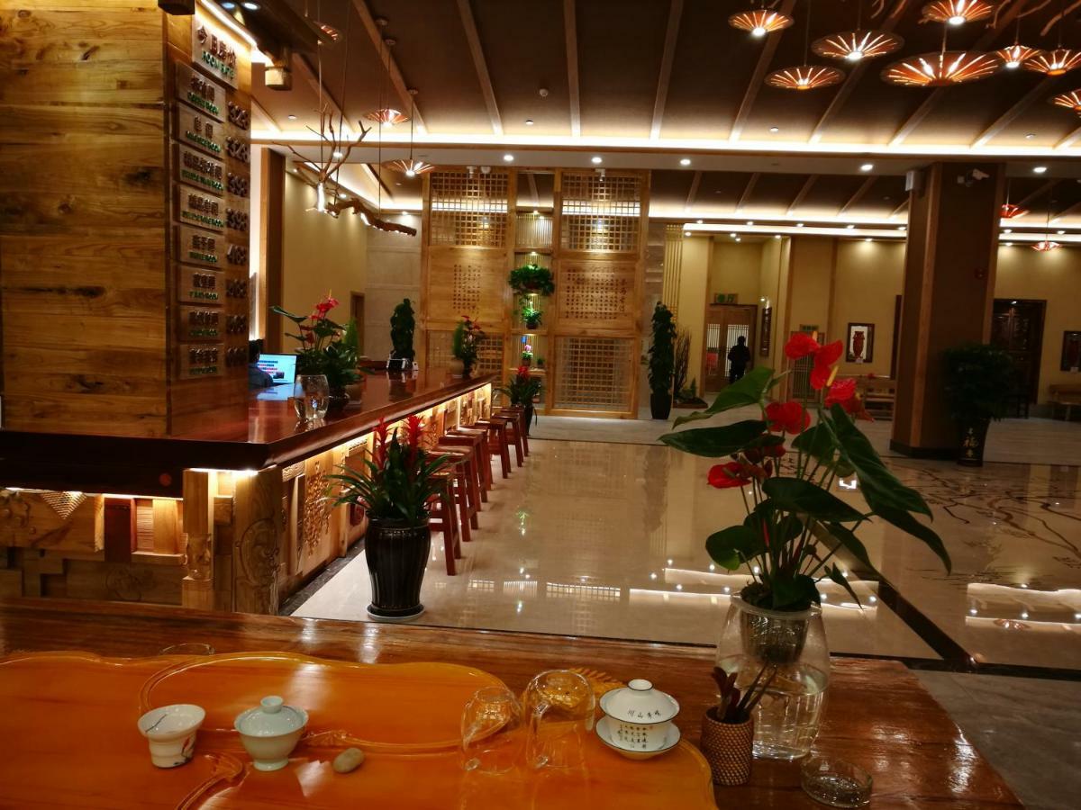 Yunxianju Tea Culture Theme Hotel Kunming Exterior photo