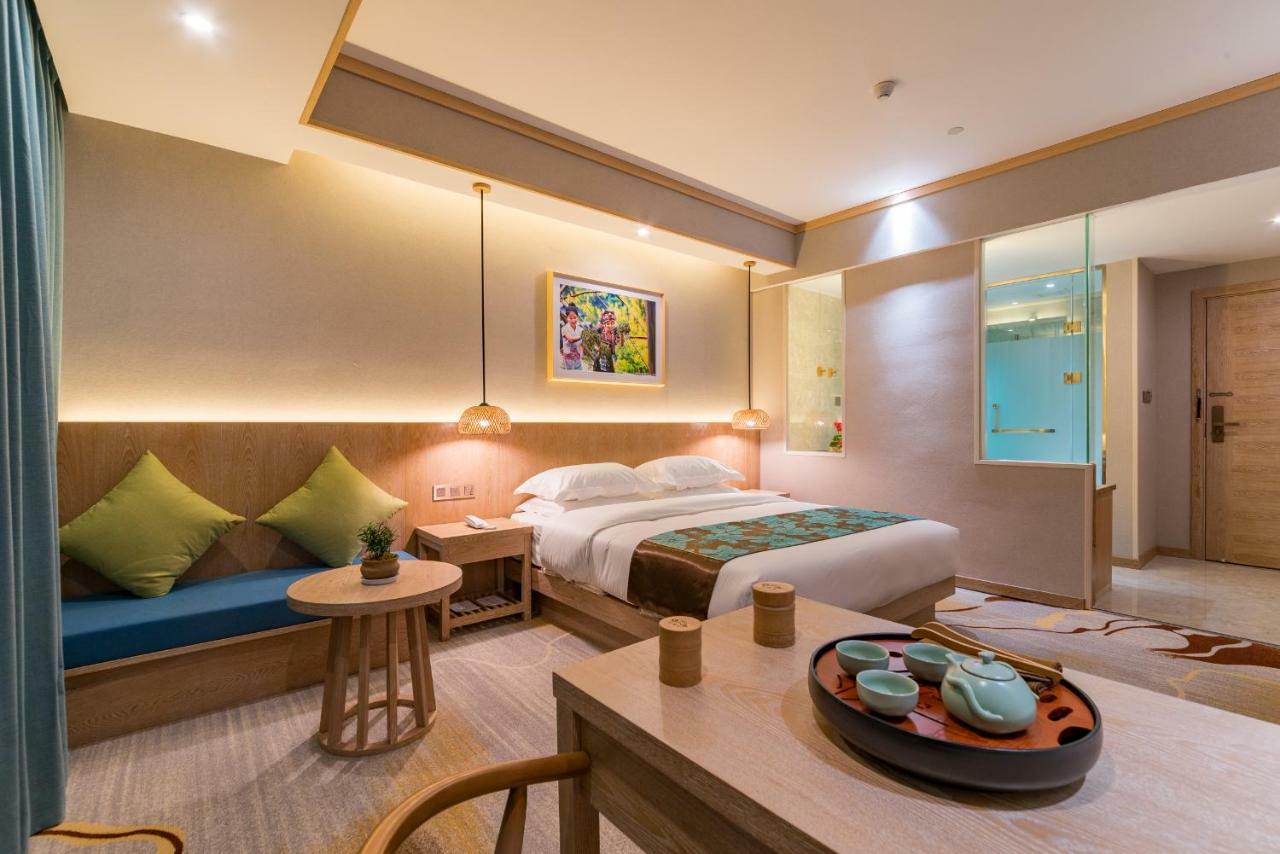 Yunxianju Tea Culture Theme Hotel Kunming Exterior photo